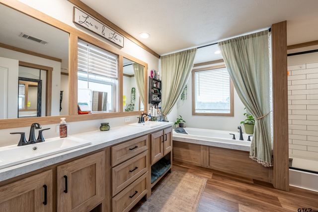 2445 FM 23, Rusk, TX 75785