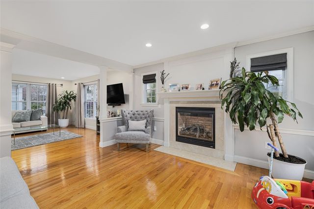 17 Millers Brook Drive, Cumberland, RI 02864