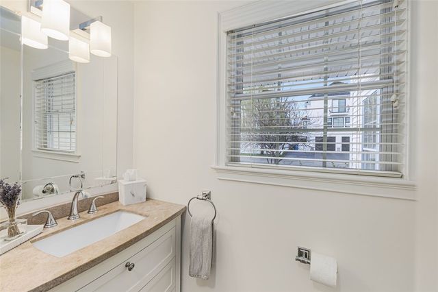 17 Millers Brook Drive, Cumberland, RI 02864