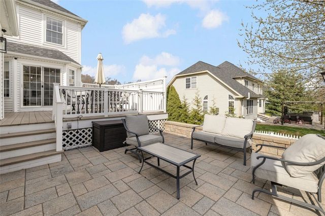 17 Millers Brook Drive, Cumberland, RI 02864