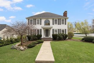 17 Millers Brook Drive, Cumberland, RI 02864