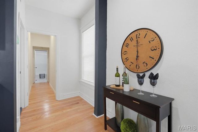 7049 Melrose Avenue, University City, MO 63130