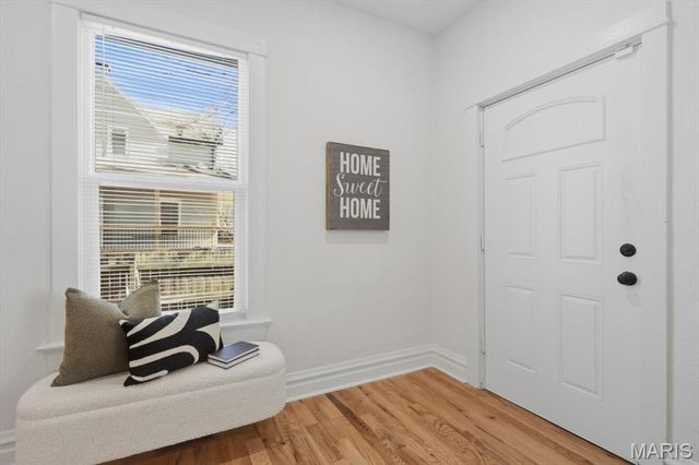 7049 Melrose Avenue, University City, MO 63130