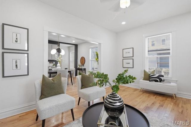 7049 Melrose Avenue, University City, MO 63130