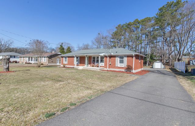 107 Maureen Dr, Hendersonville, TN 37075