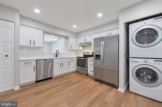 10390 RAPIDAN LN, Manassas, VA 20109