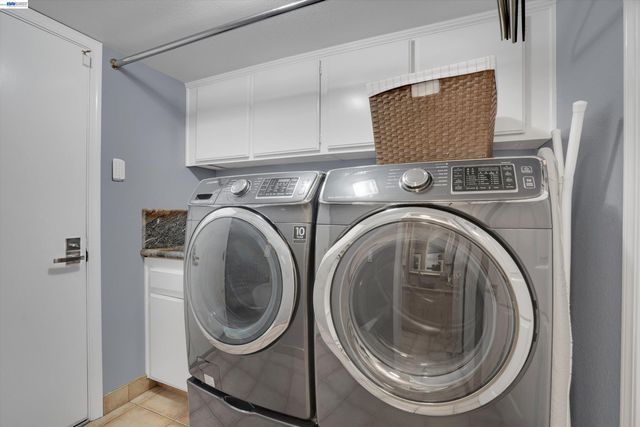 33499 Quail Run Rd, Fremont, CA 94555