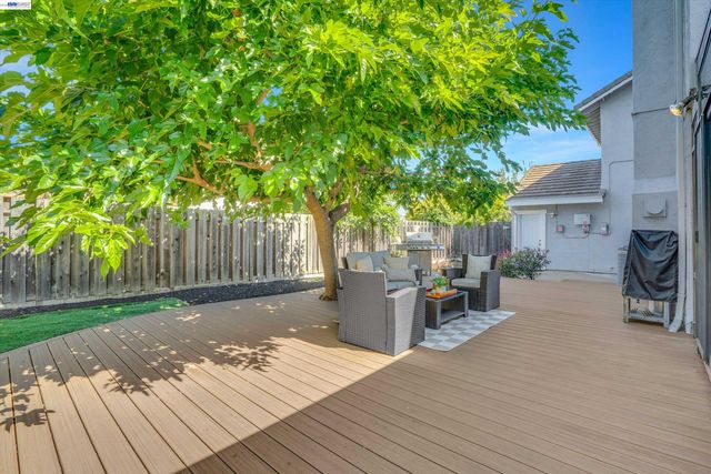 33499 Quail Run Rd, Fremont, CA 94555