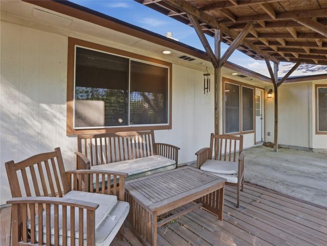 168 Keystone LOOP, Kyle, TX 78640