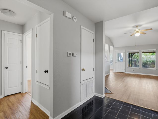 168 Keystone LOOP, Kyle, TX 78640