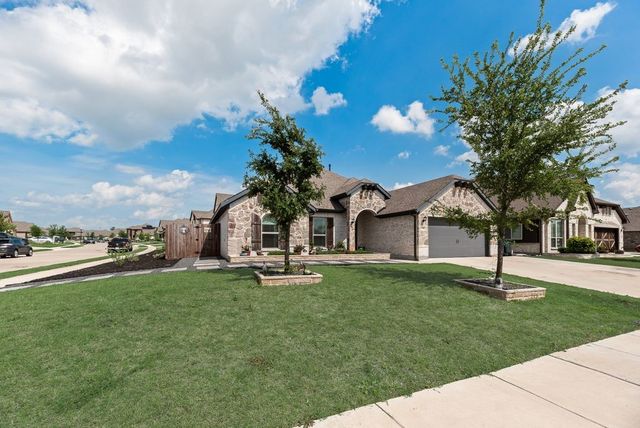 1301 Lone Hill Lane, Forney, TX 75126