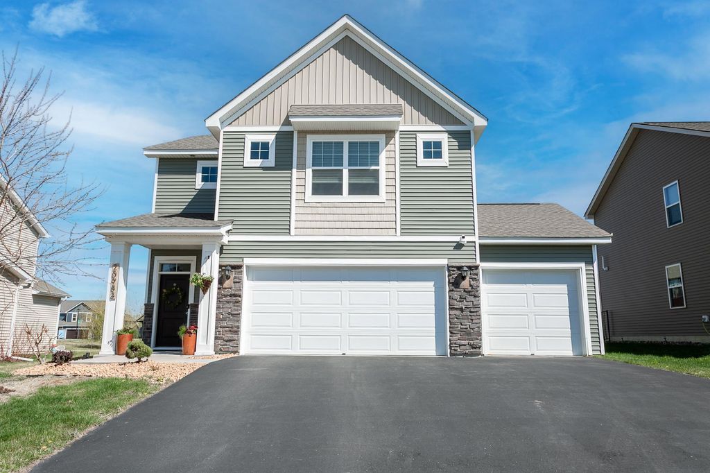 20983 Flaxton Lane, Farmington, MN 55024