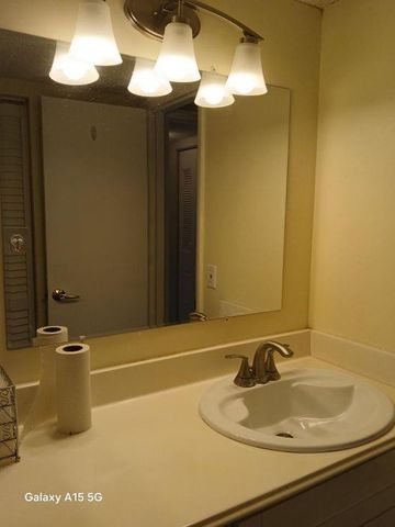 6300 NW 62nd Street 106, Fort Lauderdale, FL 33319