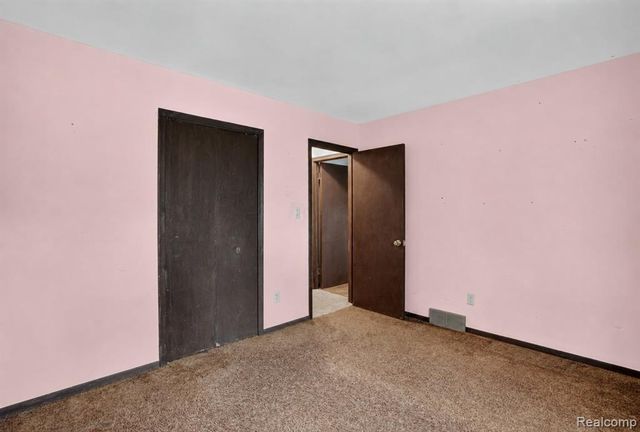 16955 English Road, Manchester, MI 48158