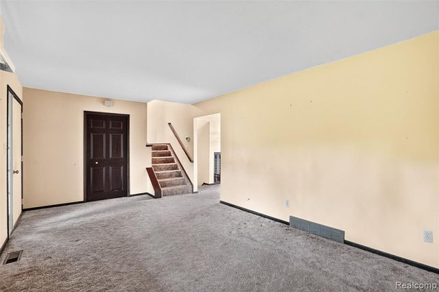 16955 English Road, Manchester, MI 48158