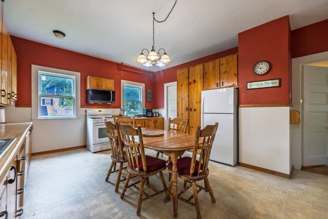 27 Shaker Hill Road, Enfield, NH 03748
