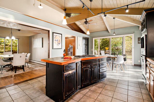 700 Mar-Lawn Drive, Manistee Twp, MI 49660