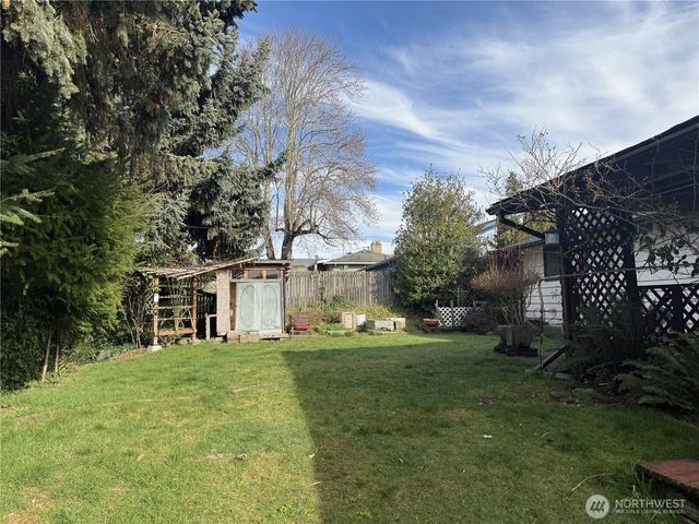 22905 SE 106th PL SE, Kent, WA 98031