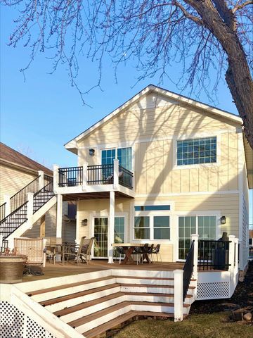 21760 Ideal Avenue N, Forest Lake, MN 55025
