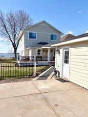 21760 Ideal Avenue N, Forest Lake, MN 55025