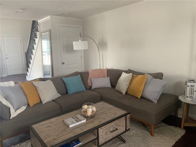 109 Sutton Street, Providence, RI 02903