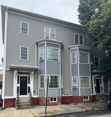 109 Sutton Street, Providence, RI 02903