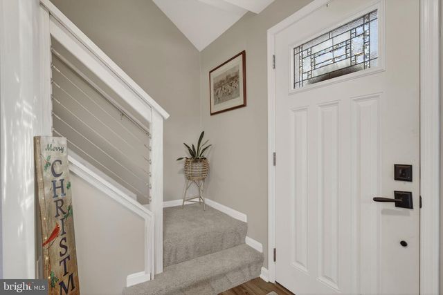 9666 SPRINGS RD, Warrenton, VA 20186