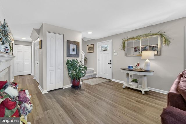 9666 SPRINGS RD, Warrenton, VA 20186