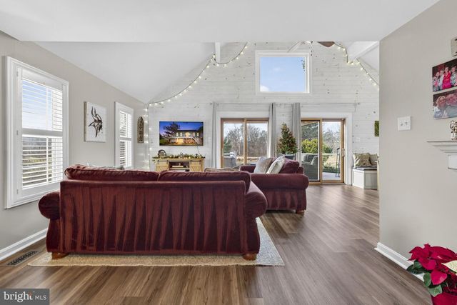 9666 SPRINGS RD, Warrenton, VA 20186