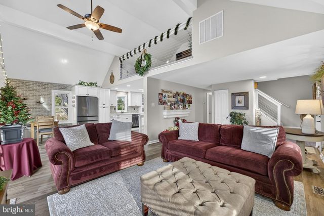 9666 SPRINGS RD, Warrenton, VA 20186