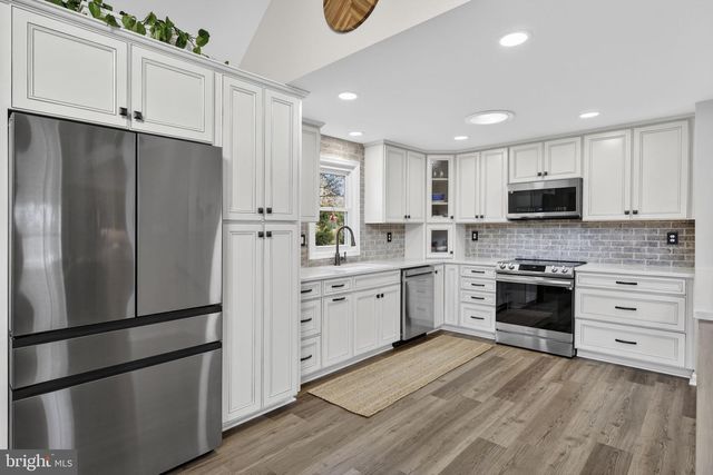 9666 SPRINGS RD, Warrenton, VA 20186