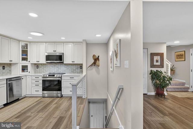 9666 SPRINGS RD, Warrenton, VA 20186