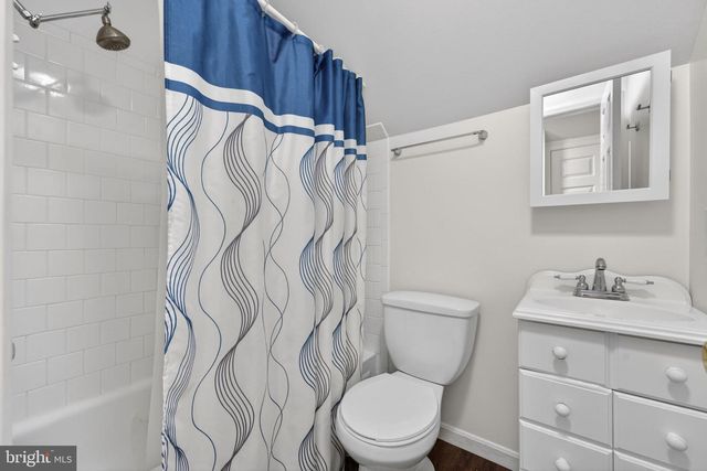 9666 SPRINGS RD, Warrenton, VA 20186