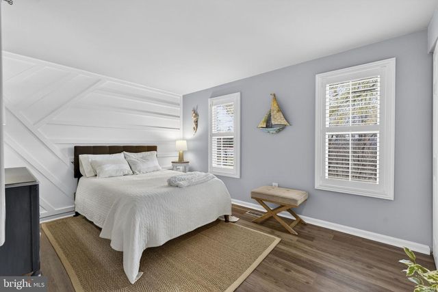 9666 SPRINGS RD, Warrenton, VA 20186