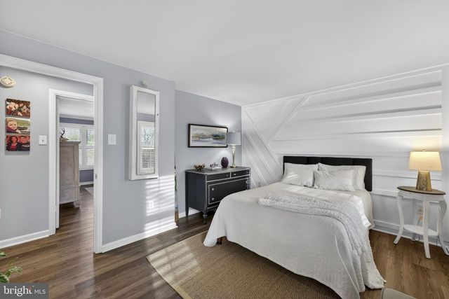 9666 SPRINGS RD, Warrenton, VA 20186