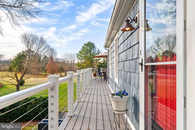 9666 SPRINGS RD, Warrenton, VA 20186