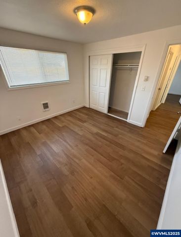 4803 Future Rd NE, Salem, OR 97305