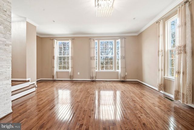 7855 PORT CAPITAL RD, Elkridge, MD 21075