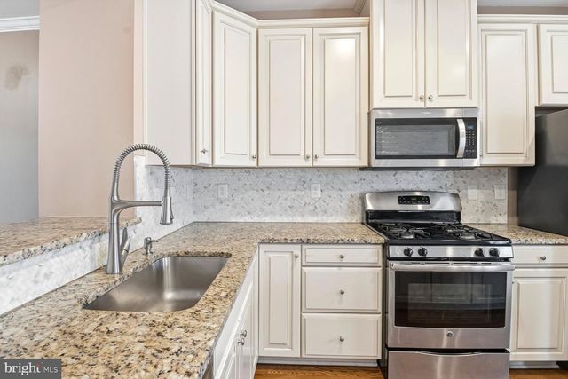 7855 PORT CAPITAL RD, Elkridge, MD 21075