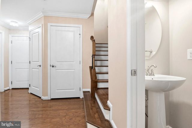 7855 PORT CAPITAL RD, Elkridge, MD 21075