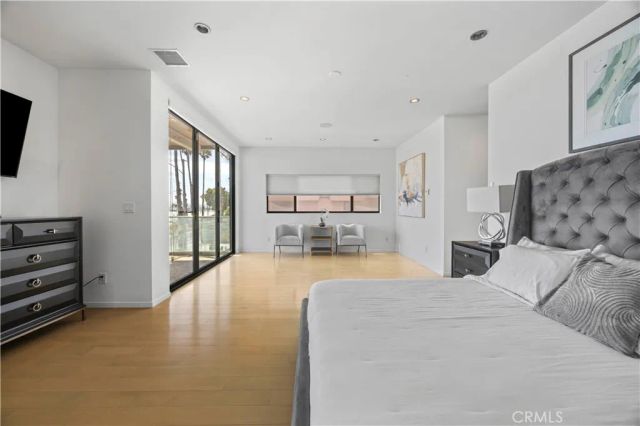 5277 E Ocean, Long Beach, CA 90803