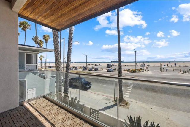 5277 E Ocean, Long Beach, CA 90803