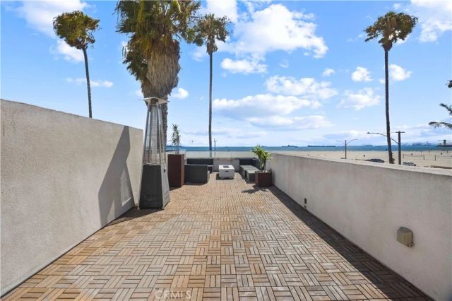 5277 E Ocean, Long Beach, CA 90803