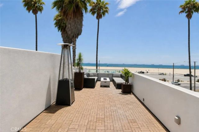 5277 E Ocean, Long Beach, CA 90803