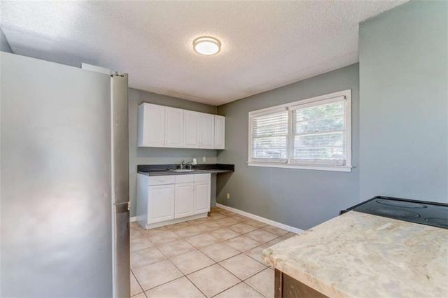 1407 E 2nd E Avenue, Rome, GA 30161