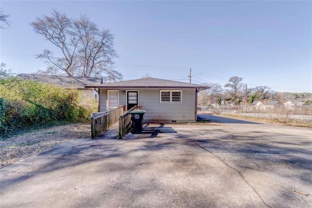 1407 E 2nd E Avenue, Rome, GA 30161