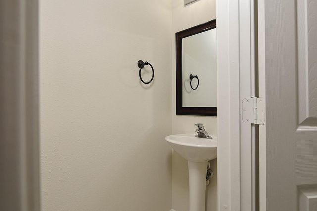 102 Blue Creek, The Woodlands, TX 77382