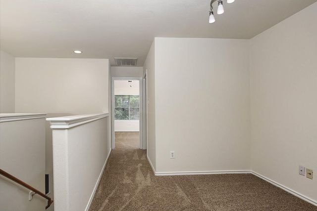 102 Blue Creek, The Woodlands, TX 77382