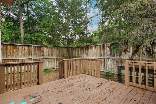 102 Blue Creek, The Woodlands, TX 77382