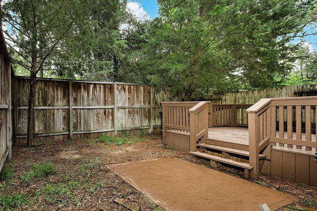 102 Blue Creek, The Woodlands, TX 77382